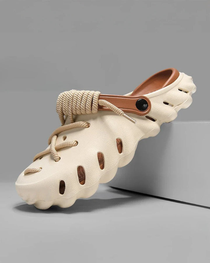 Arcos | Laced Clogs