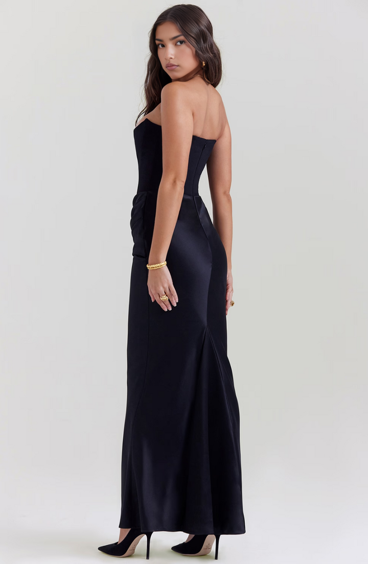 Nylaen | Strapless Bottom Pleated Maxi Dress