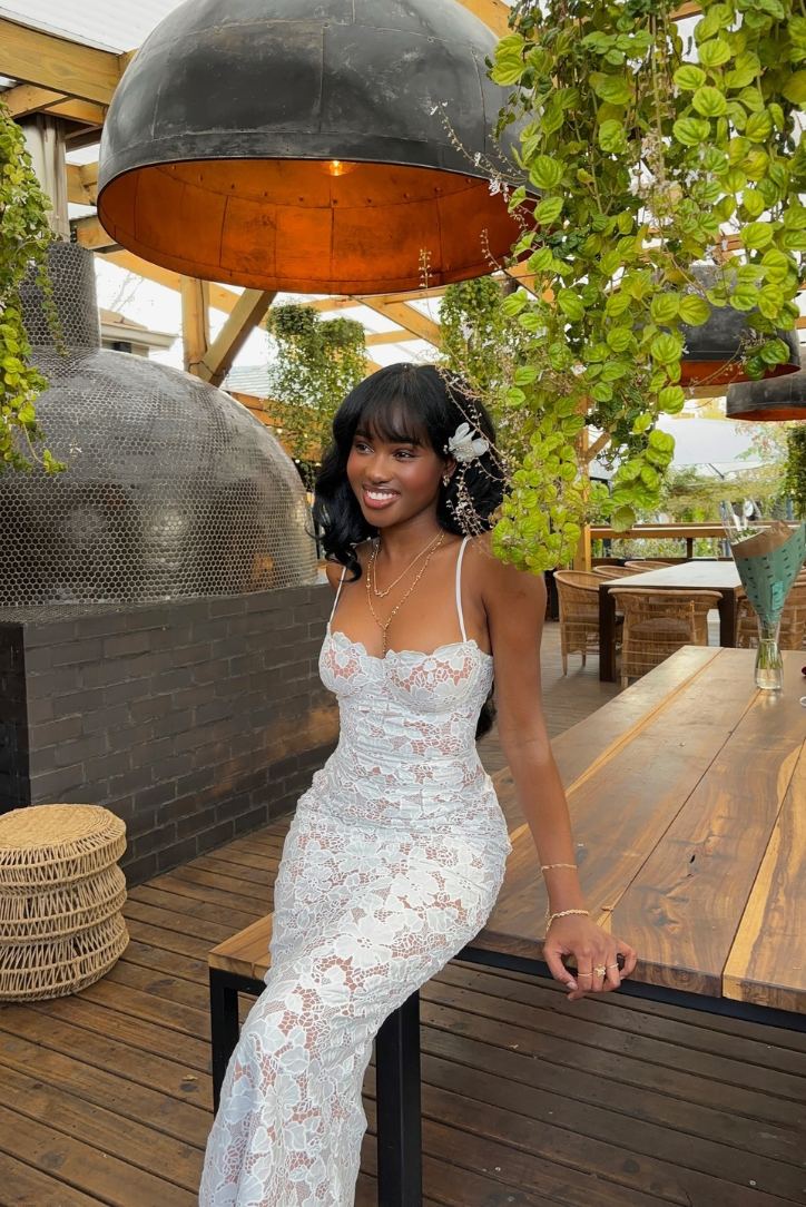 Pearla | Lace Maxi Dress