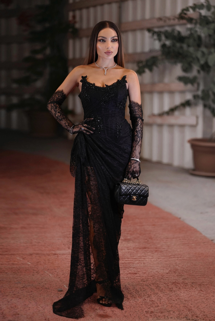 Farza | Lace Maxi Dress