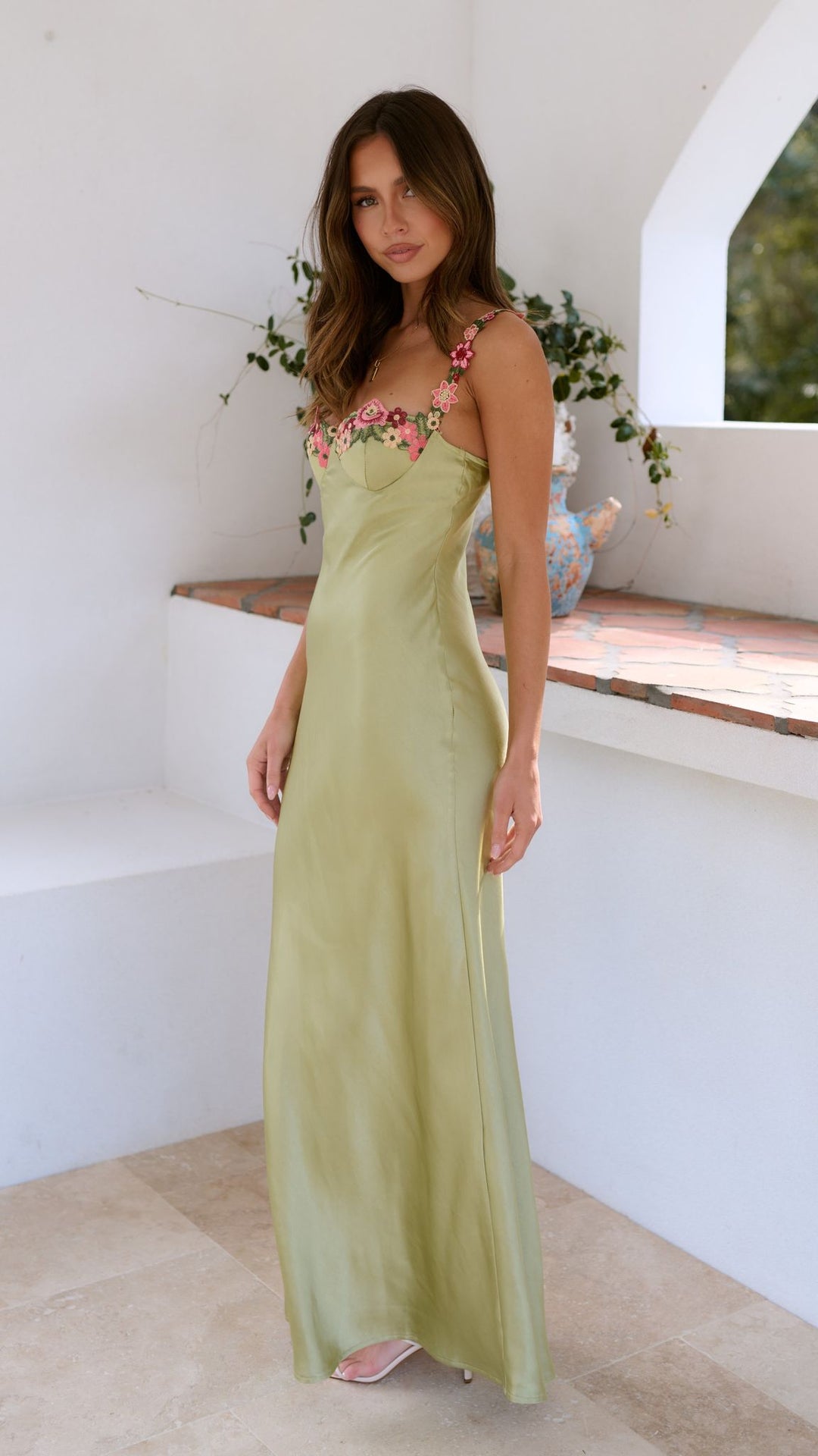 Chelsey | Maxi Dress with Flower Detail