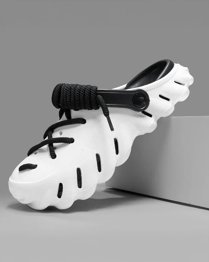 Arcos | Laced Clogs