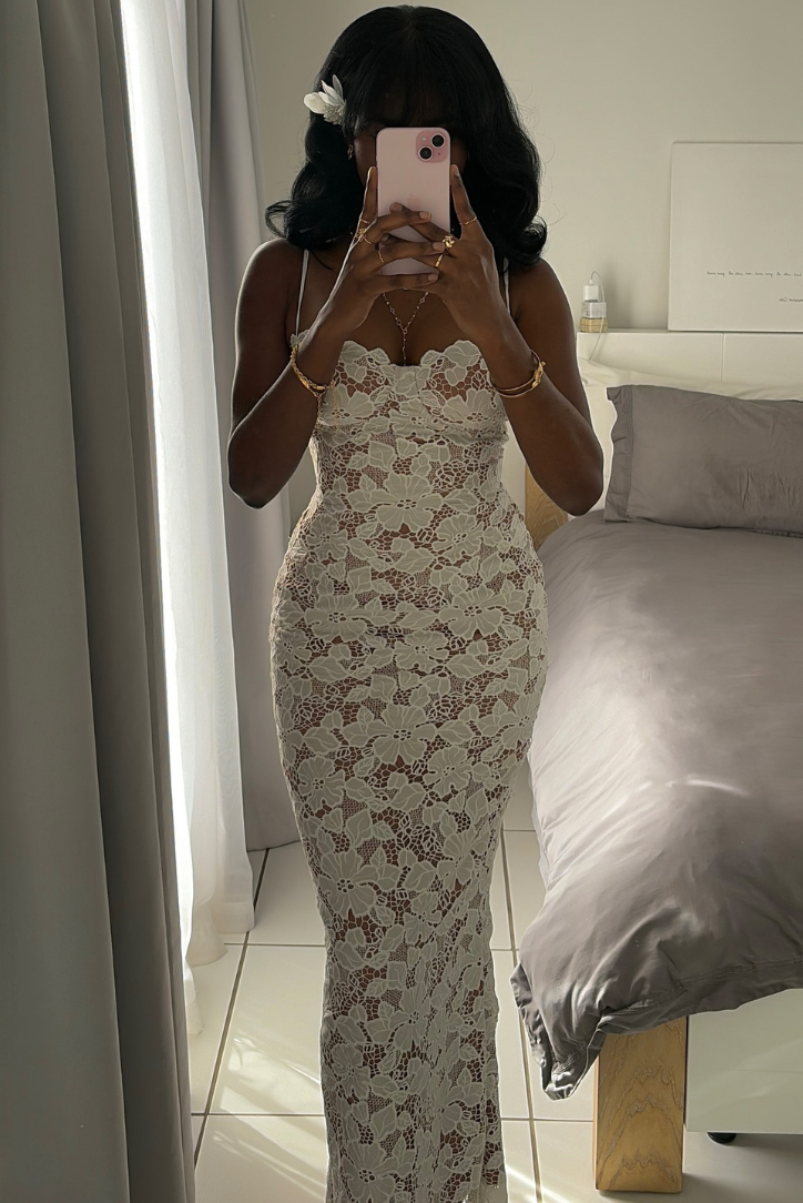 Pearla | Lace Maxi Dress