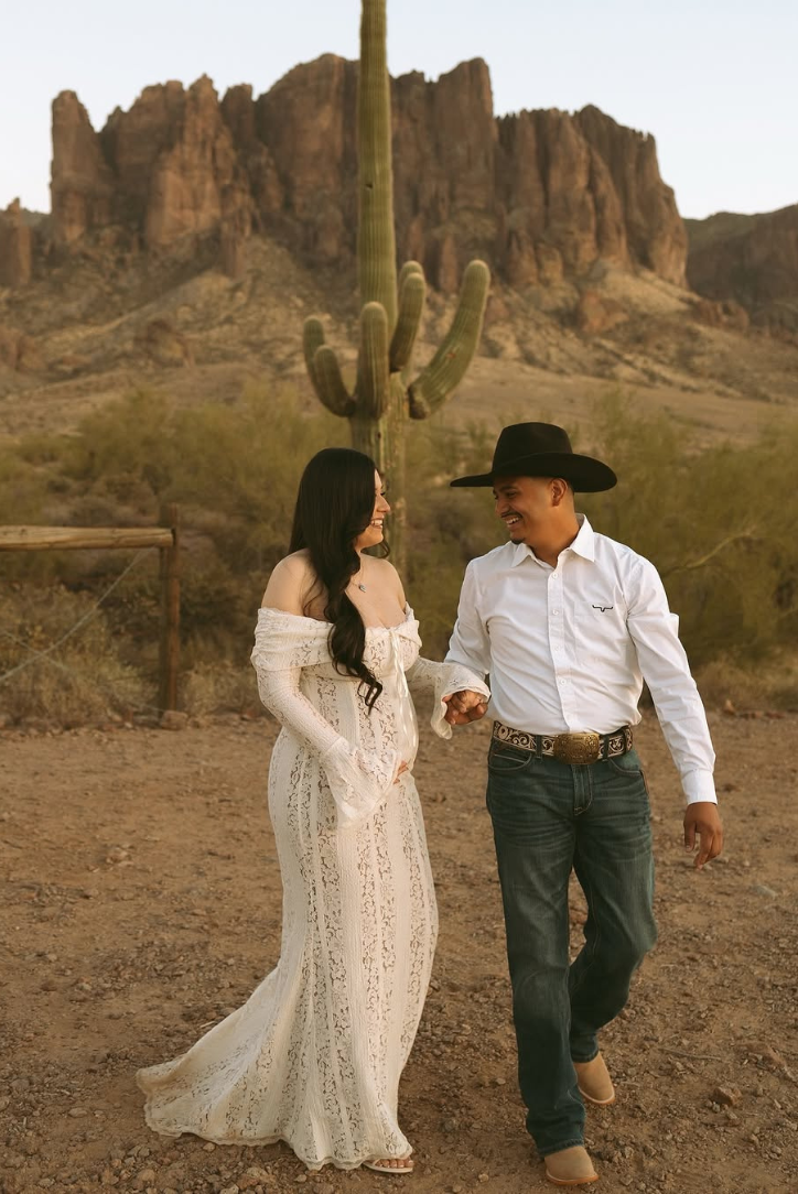 Georgette | Ivory Lace Maxi Dress