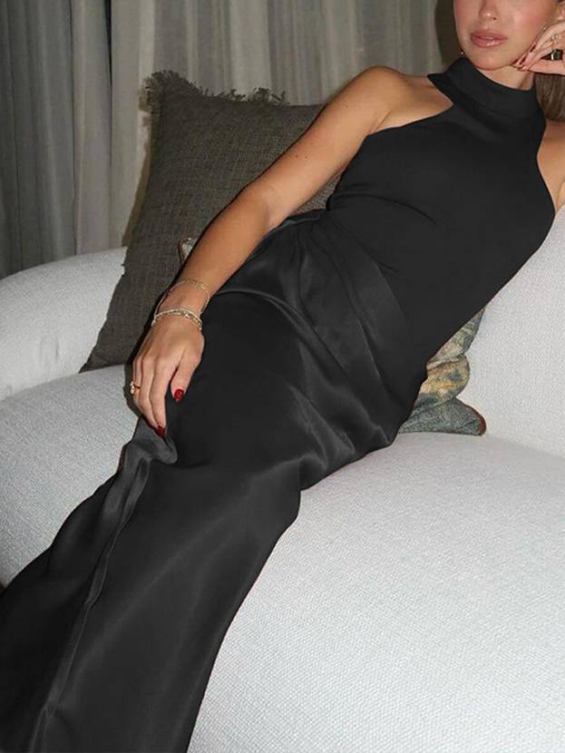 Alessia | Slim-Fit Hollow-Out Maxi Dress