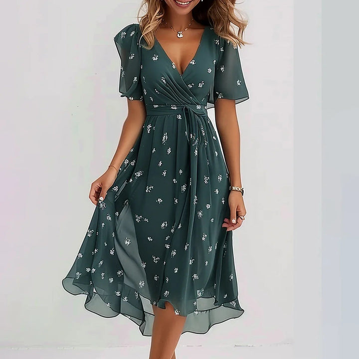 Lina | Elegant Short Sleeve Dress
