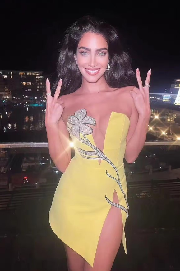 Carmen | Mini Yellow Dress