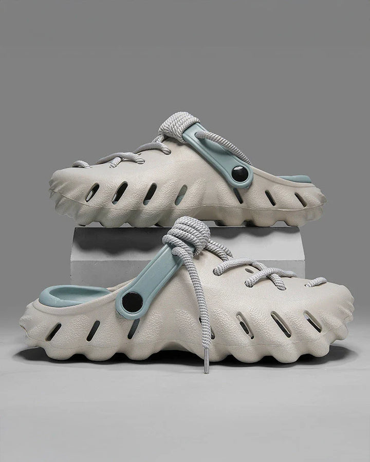 Arcos | Laced Clogs