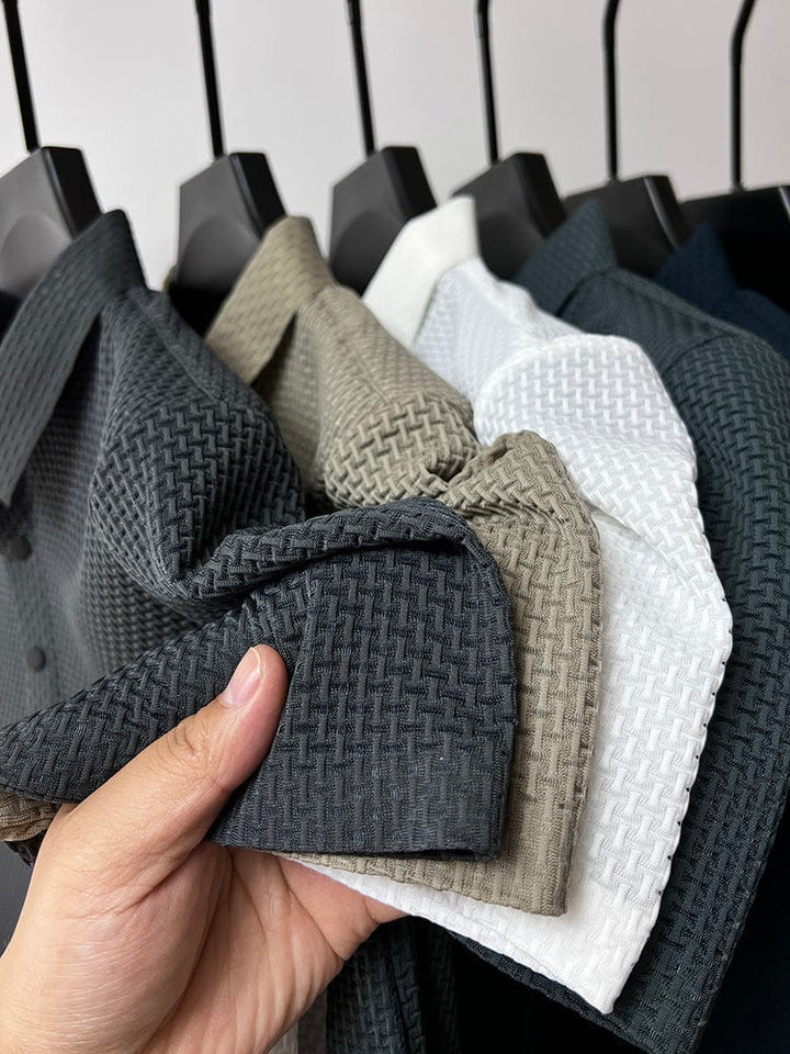 Davante | Modern Luxury Tee