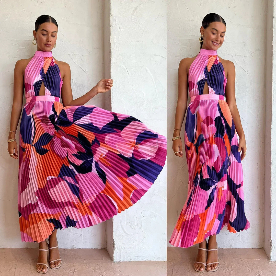 Holly | Chic Halter Neck Pleated Dress