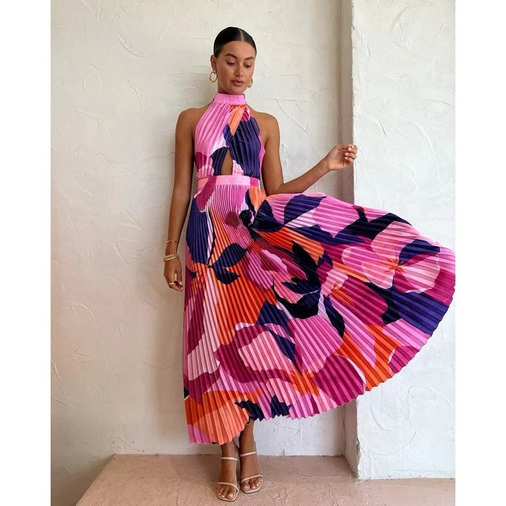Holly | Chic Halter Neck Pleated Dress