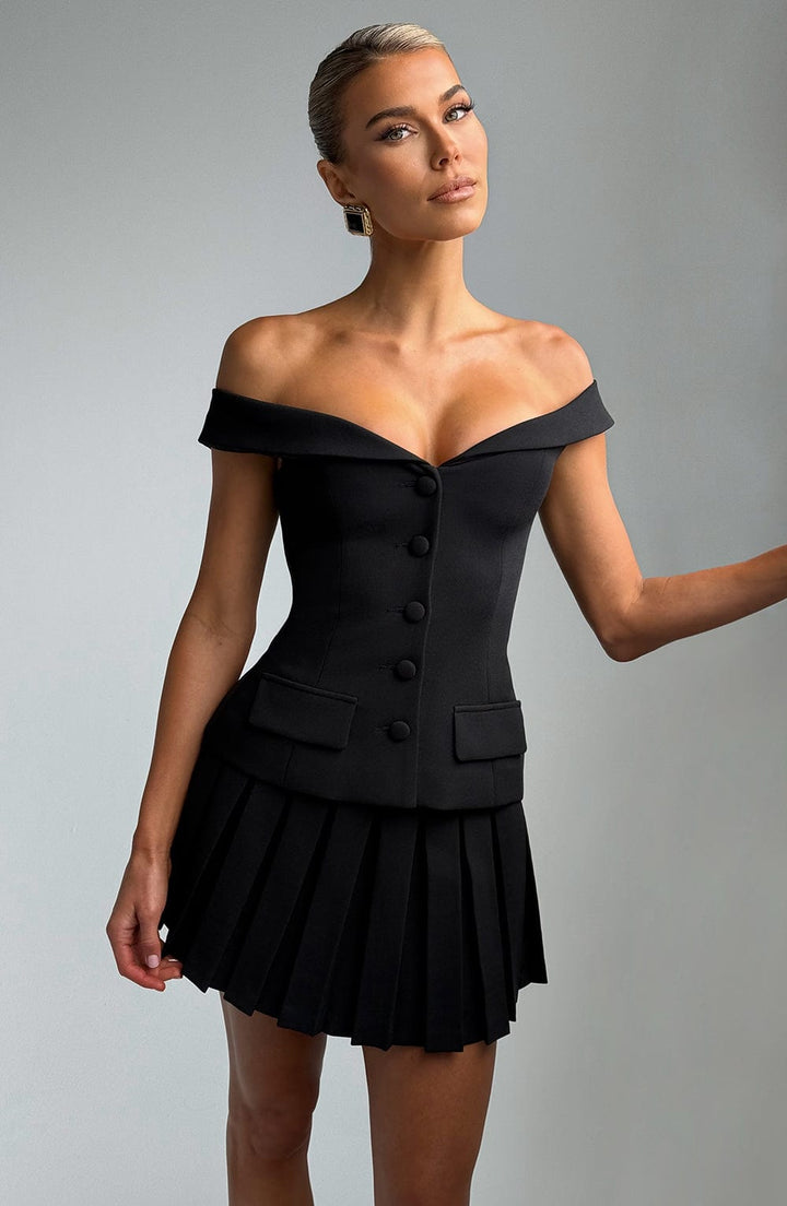 Blakely | Black Top