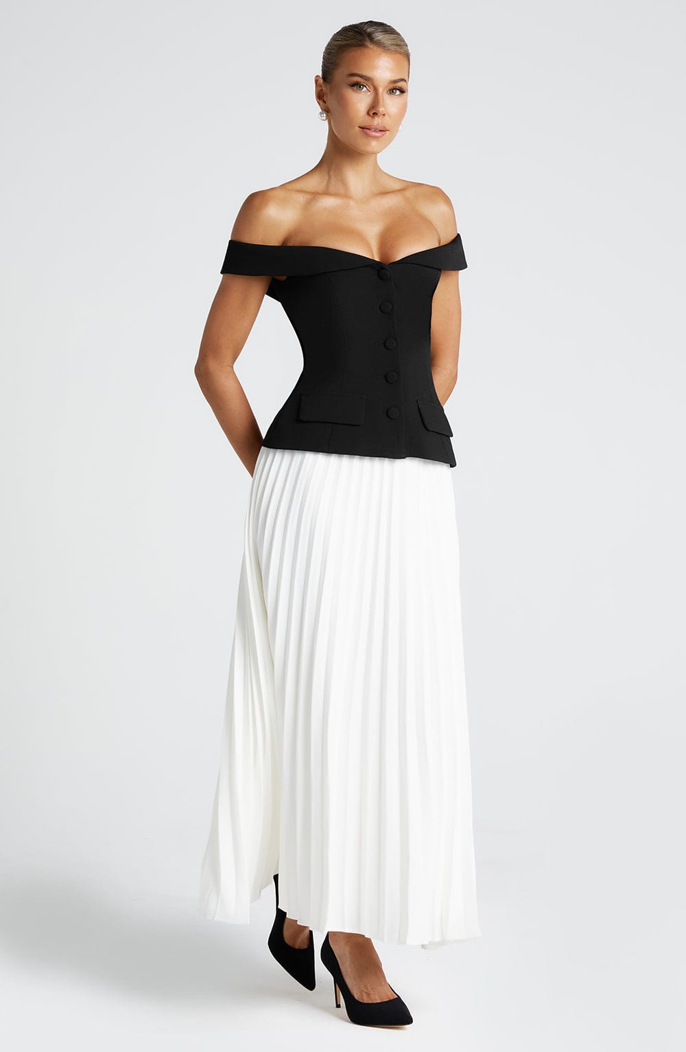 Blakely | Black Top