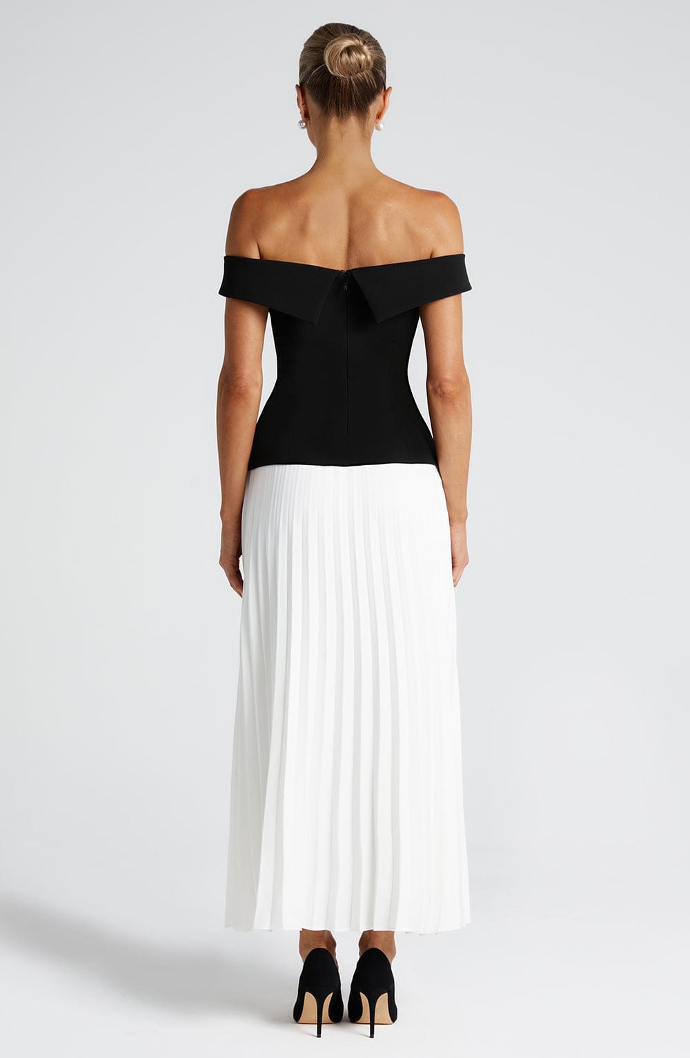 Blakely | Black Top
