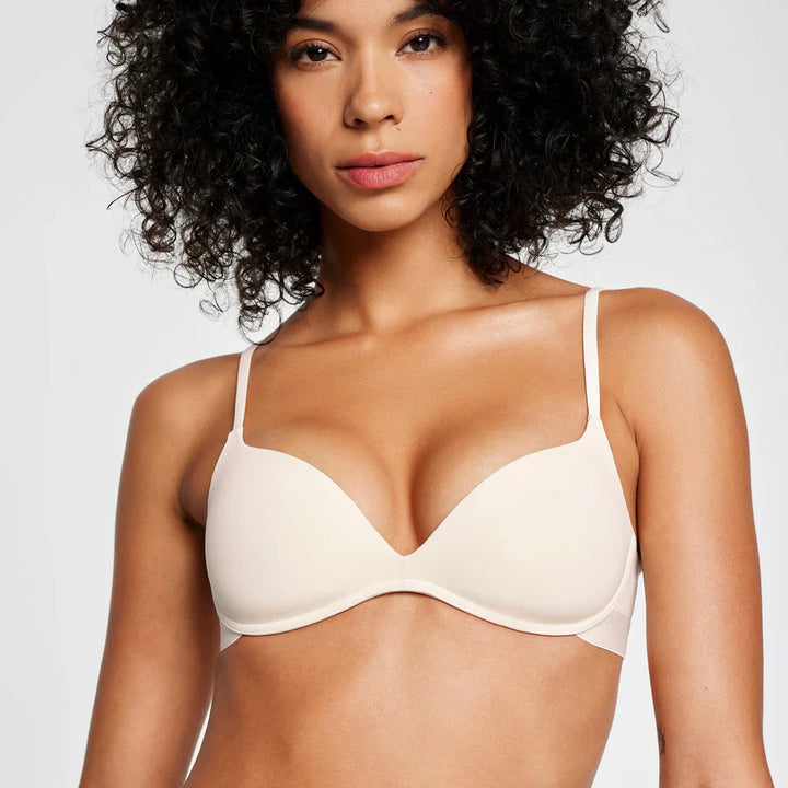 Lia | Curve-Enhancing Lingerie