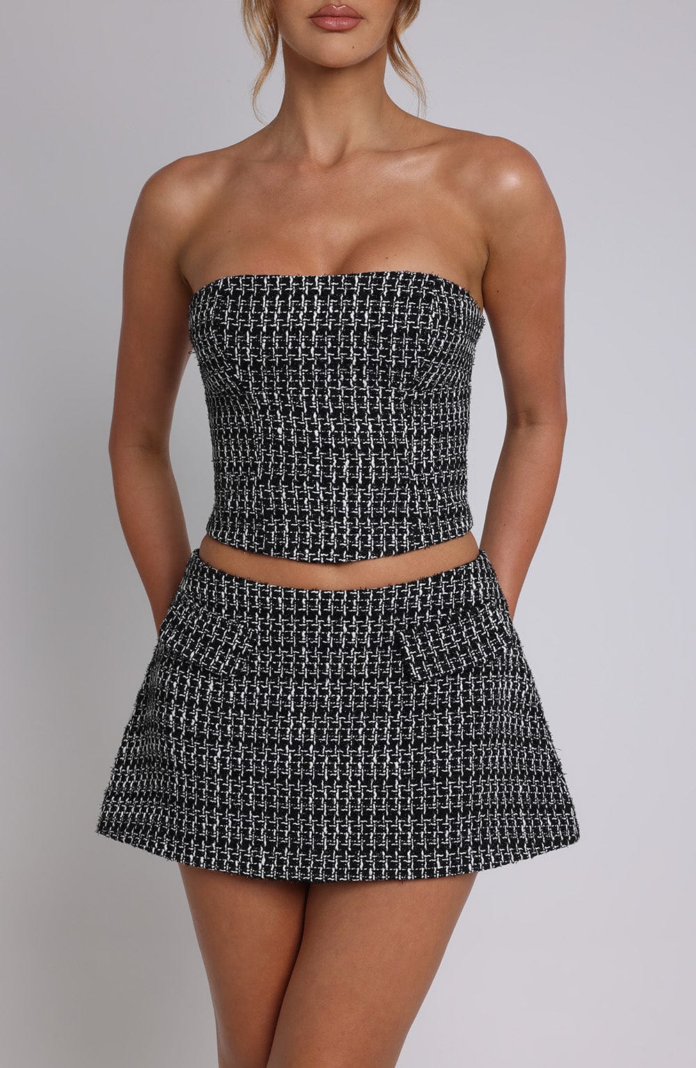 Olina | Black/White Top